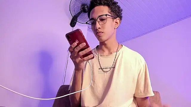 Cj davis  online show from January 7, 8:36 pm