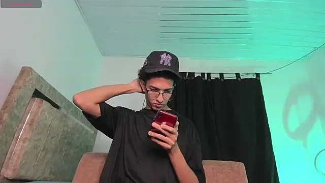 Cj davis  online show from March 10, 2:59 am