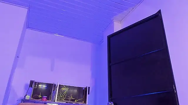 Cj davis  online show from December 2, 1:39 am