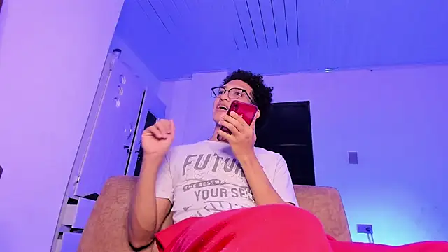 Cj davis  online show from April 7, 2:24 am