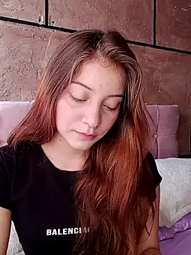 Snapshot of Samanthaa__1 chatting on October 10, 3:57 pm Samanthaa 1 online show from October 10, 3:57 pm