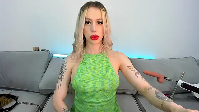 Sweet Soffi online show from November 10, 2:05 am