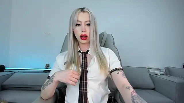 Sweet Soffi online show from April 4, 2:29 am