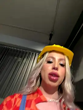 Sweet Soffi online show from October 31, 3:03 am