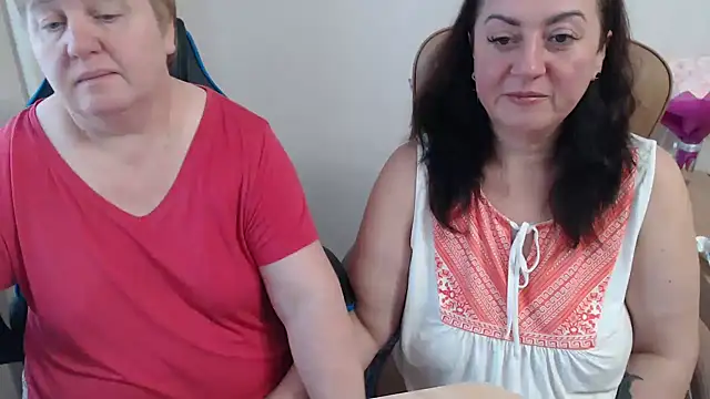 Bertie Adeline online show from November 8, 8:29 am