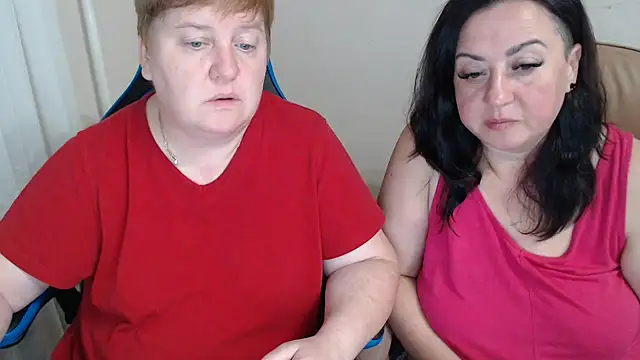 Bertie Adeline online show from September 27, 8:04 pm
