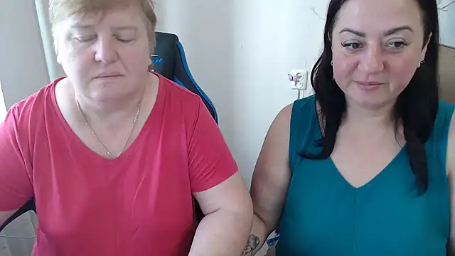 Bertie Adeline online show from November 2, 7:02 am