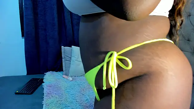 nahiroby ebony online show from September 15, 7:47 pm