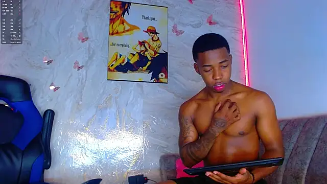 maicoljorda online show from December 3, 12:59 pm