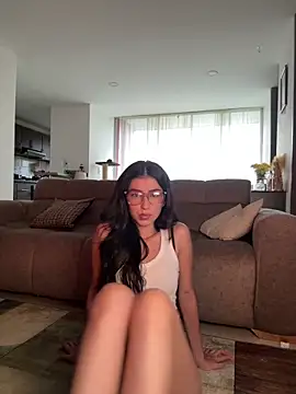 Snapshot of imrose_mar1423 chatting on June 17, 9:47 pm imrose mar1423 online show from June 17, 9:47 pm
