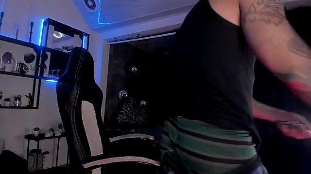 Master Chiief online show from September 8, 8:30 pm