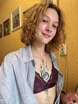 Snapshot of __grace__ chatting on July 8, 7:42 am grace online show from July 8, 7:42 am