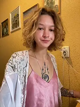 Snapshot of __grace__ chatting on June 21, 6:08 am grace online show from June 21, 6:08 am