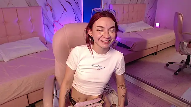 Red kytty6 online show from February 3, 9:20 pm