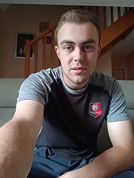Aymeric35000 online show from May 14, 1:08 pm