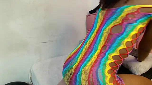 victoria aphril online show from November 21, 4:11 am