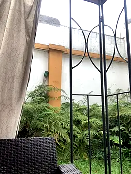 Snapshot of Jasmin_Pink chatting on December 2, 12:18 pm Jasmin Pink online show from December 2, 12:18 pm