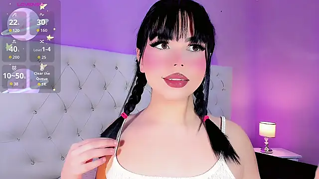 DaniielaV online show from September 19, 1:04 pm