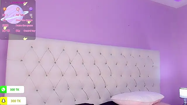 DaniielaV online show from December 16, 1:48 pm