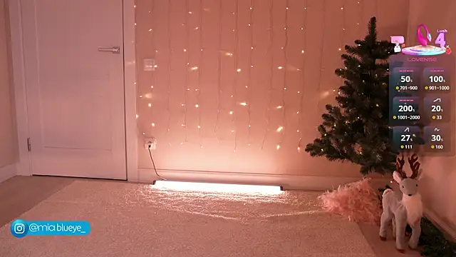 Miablueye online show from January 8, 4:13 pm