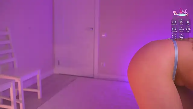 Miablueye online show from April 17, 4:43 pm