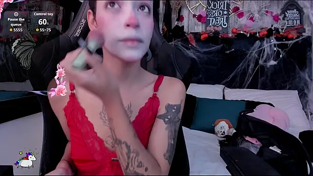 Snapshot of AnnyKitty_ chatting on October 20, 9:04 pm AnnyKitty online show from October 20, 9:04 pm
