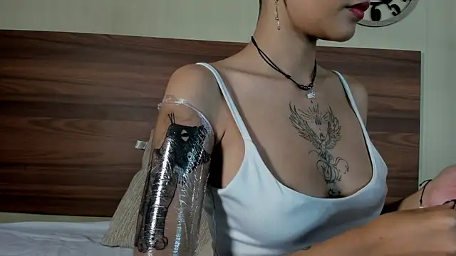 Snapshot of AnnyKitty_ chatting on September 20, 3:55 am AnnyKitty online show from September 20, 3:55 am