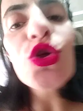 Gecenin Kralicesi online show from February 16, 10:58 am