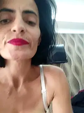 Gecenin Kralicesi online show from October 23, 11:42 am