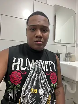 Snapshot of Junioorvideos chatting on September 20, 11:59 am Junioorvideos online show from September 20, 11:59 am