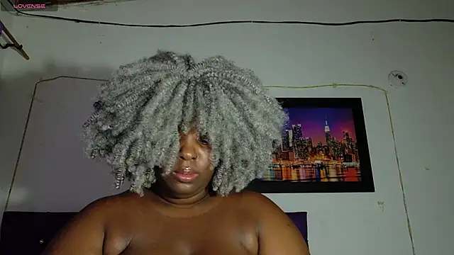 ebony NeighborMoans online show from May 13, 3:24 am
