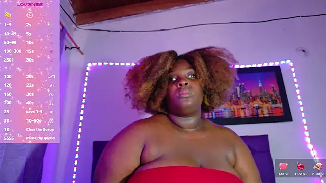 ebony NeighborMoans online show from April 9, 6:25 pm