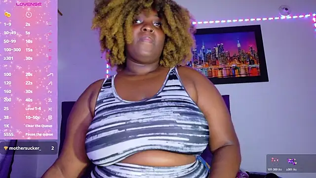 ebony NeighborMoans online show from March 4, 3:03 am