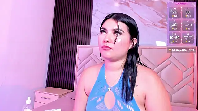 MiaaFarrel online show from October 25, 1:49 am