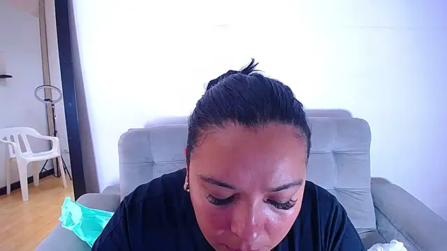 fat naughtyass online show from February 26, 2:06 pm