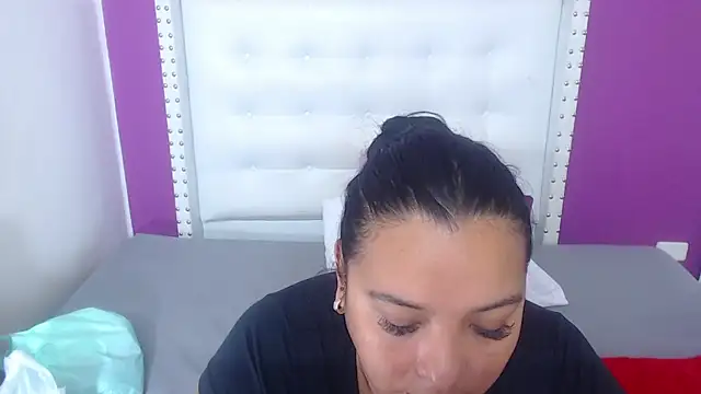 fat naughtyass online show from February 16, 2:27 pm