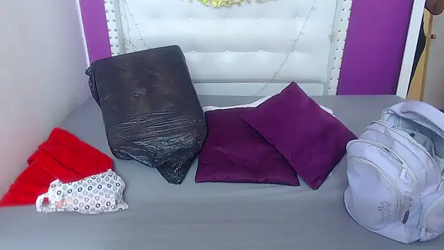 fat naughtyass online show from October 28, 1:54 pm