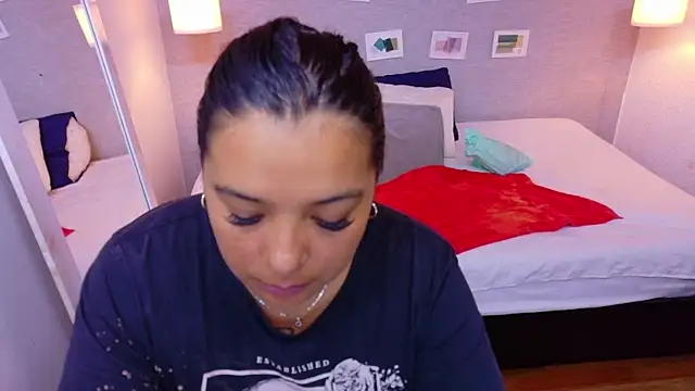 Snapshot of fat_naughtyass chatting on May 4, 1:47 pm fat naughtyass online show from May 4, 1:47 pm