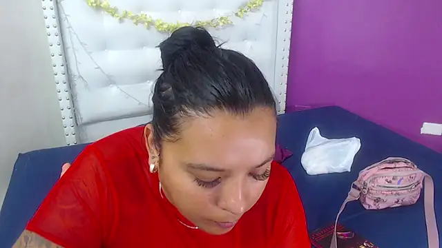 Snapshot of fat_naughtyass chatting on October 10, 1:56 pm fat naughtyass online show from October 10, 1:56 pm
