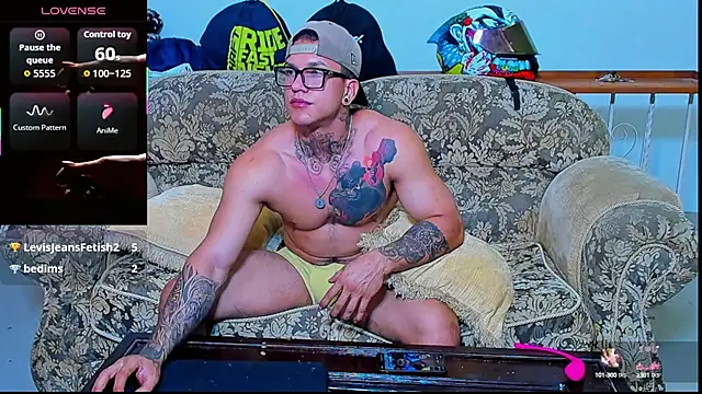 ArnoldSexy  online show from October 7, 4:57 am