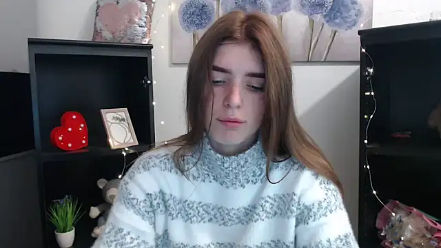 JuiceLips   online show from October 23, 1:32 pm