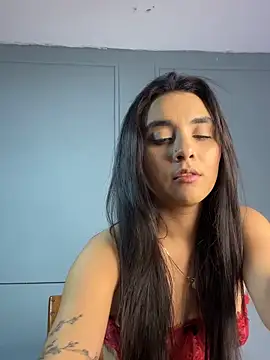 Snapshot of Zafira_Montiel chatting on February 15, 8:02 am Zafira Montiel online show from February 15, 8:02 am