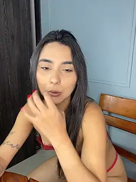 Snapshot of Zafira_Montiel chatting on March 3, 6:48 pm Zafira Montiel online show from March 3, 6:48 pm