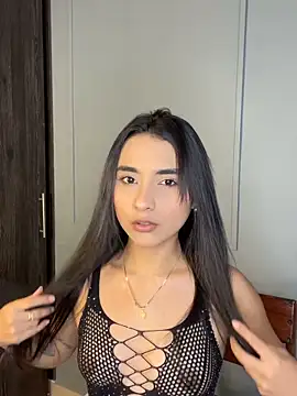 Zafira Montiel online show from March 31, 5:48 pm