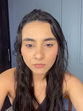 Snapshot of Zafira_Montiel chatting on December 17, 11:54 pm Zafira Montiel online show from December 17, 11:54 pm