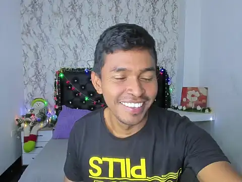 Adam Morgan2 online show from December 16, 4:33 pm