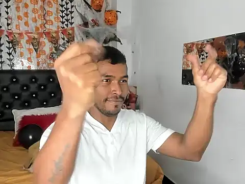 Adam Morgan2 online show from November 4, 7:28 pm