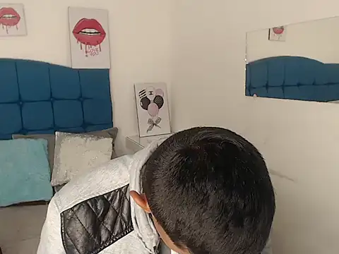 Adam Morgan2 online show from November 7, 1:43 am