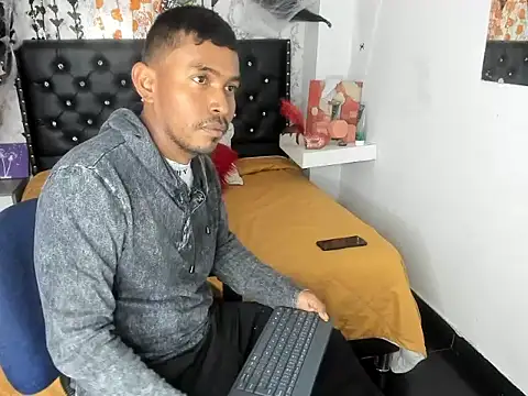 Adam Morgan2 online show from November 3, 7:28 pm