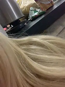 loiragoxtosinnha online show from October 28, 3:07 am